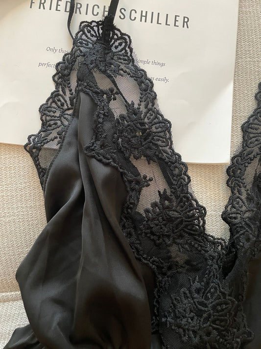 Lace Slip - Lunior - -