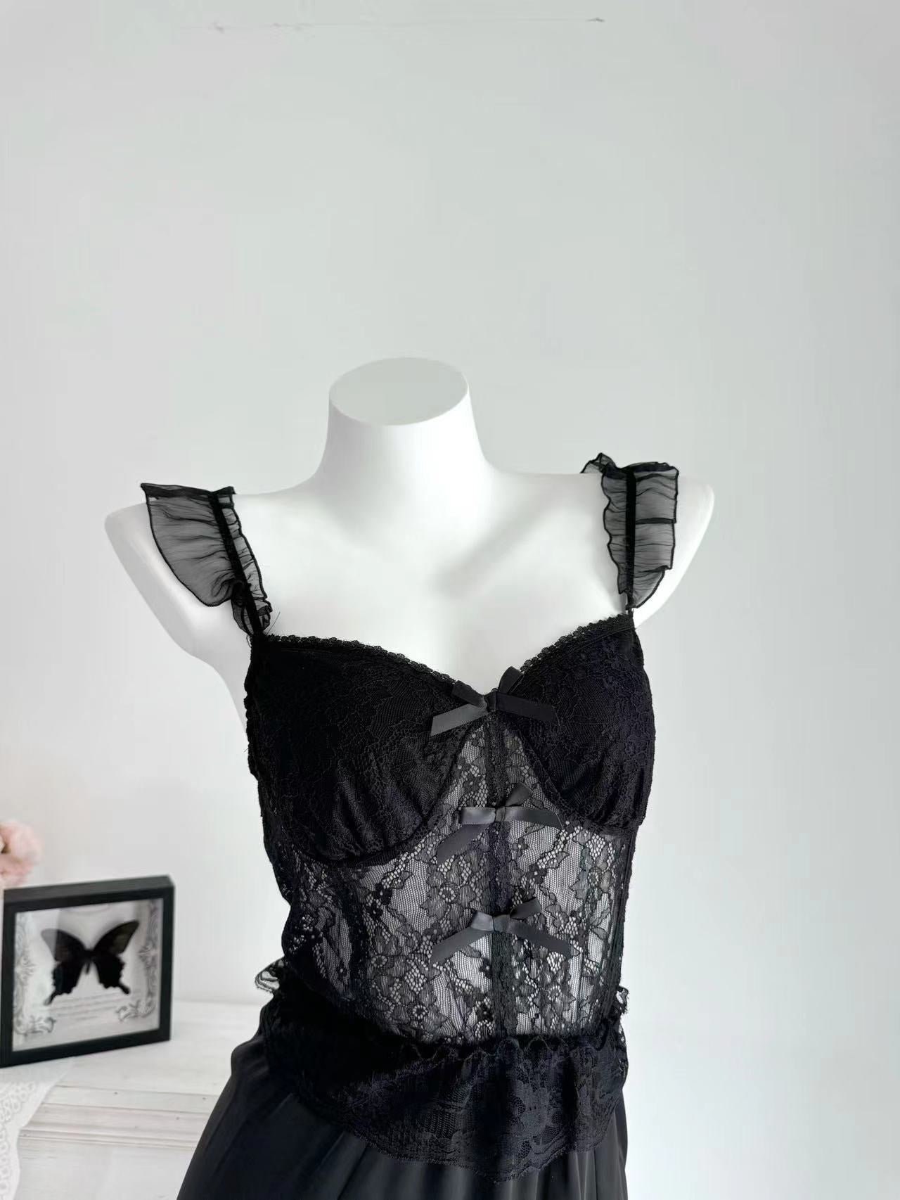 Lace Slip - Lunior - -
