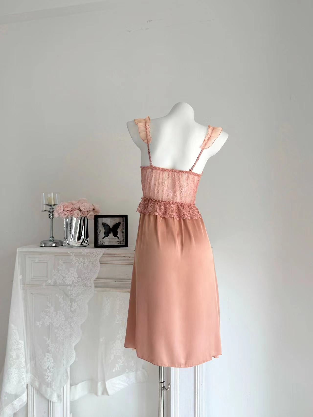 Lace Slip - Lunior - -