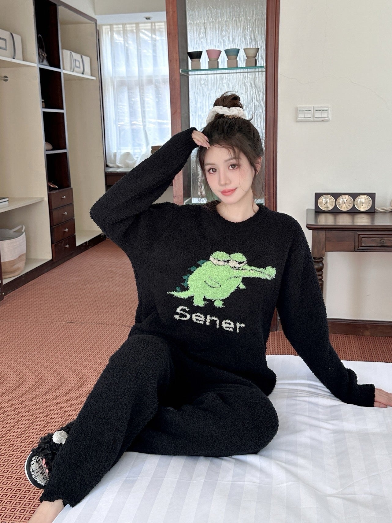 Soft Fleece Pajama Set - Lunior -  - 