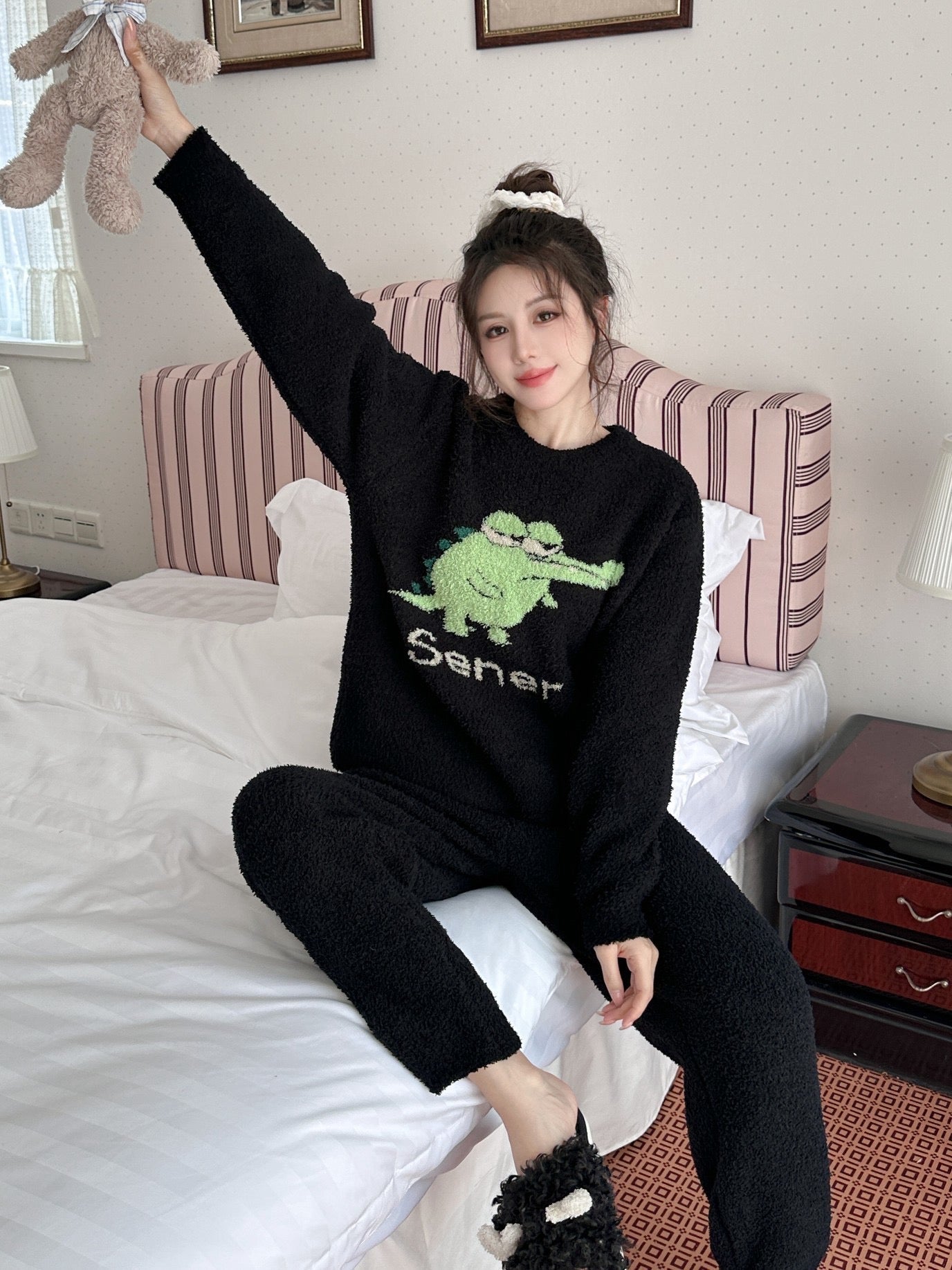 Soft Fleece Pajama Set - Lunior -  - 